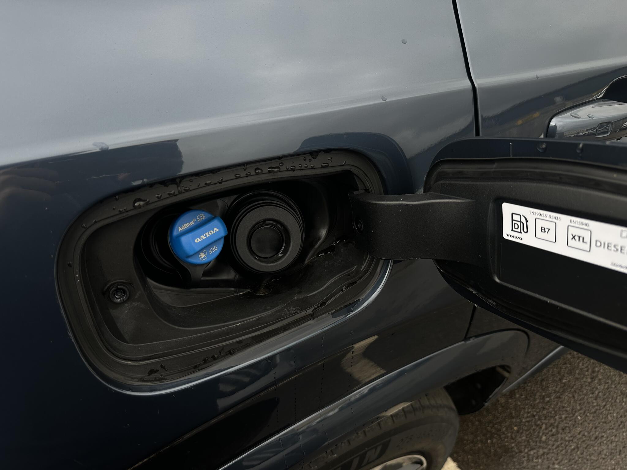 Volvo XC90 view 41