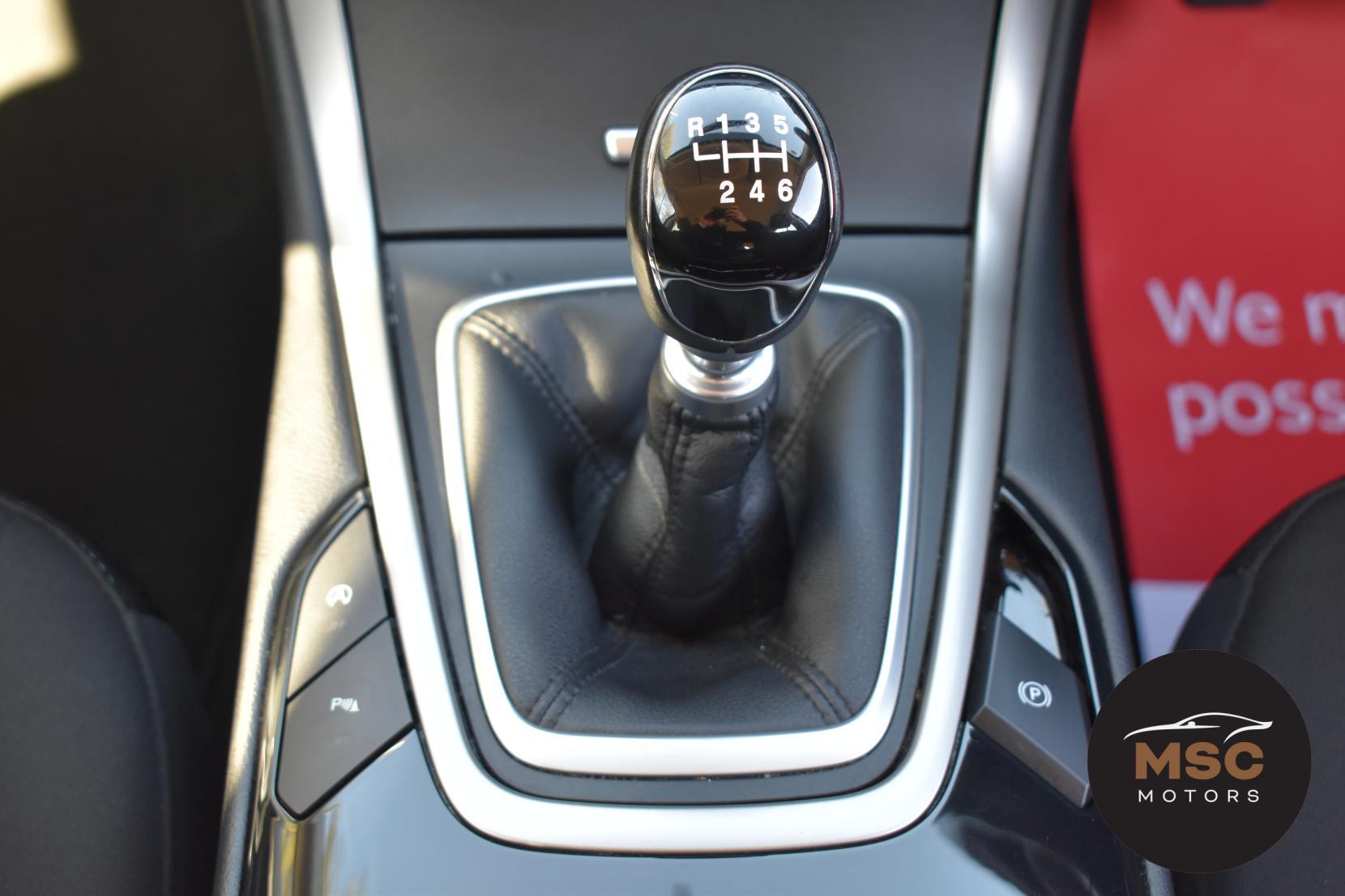 Ford Galaxy view 45