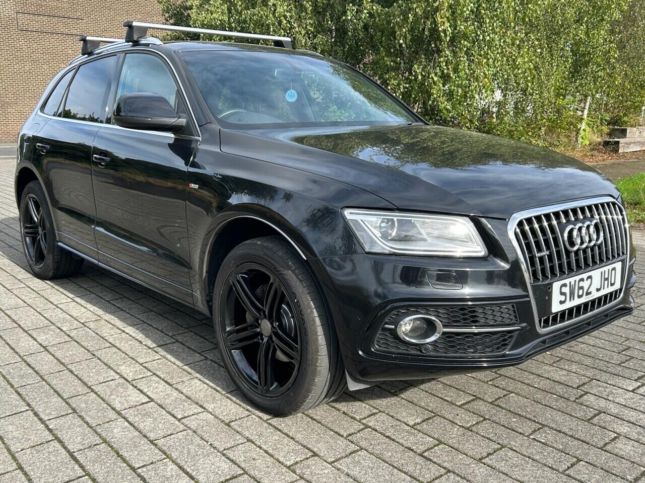 Audi Q5 view 9