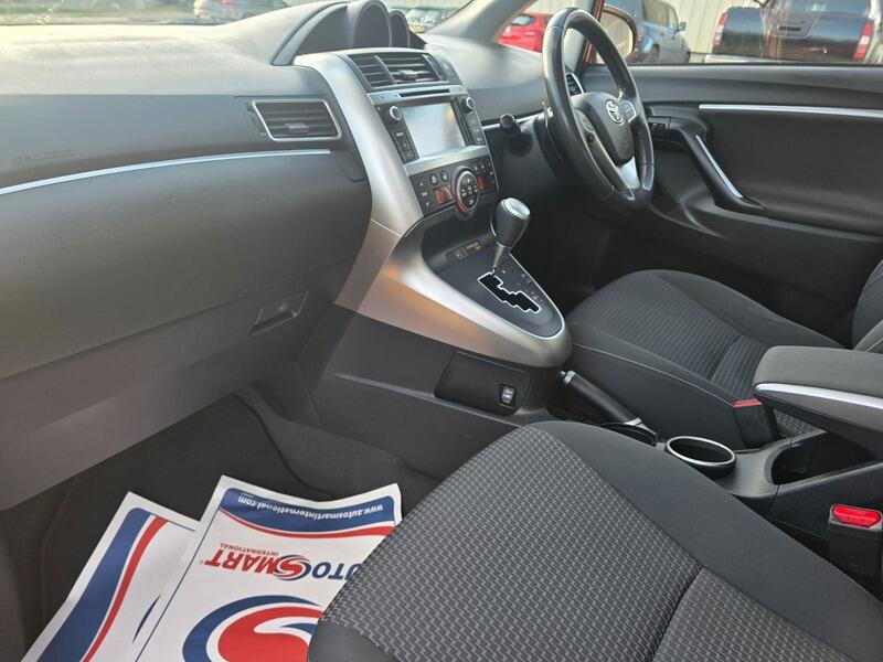 2014 Toyota Verso image 27