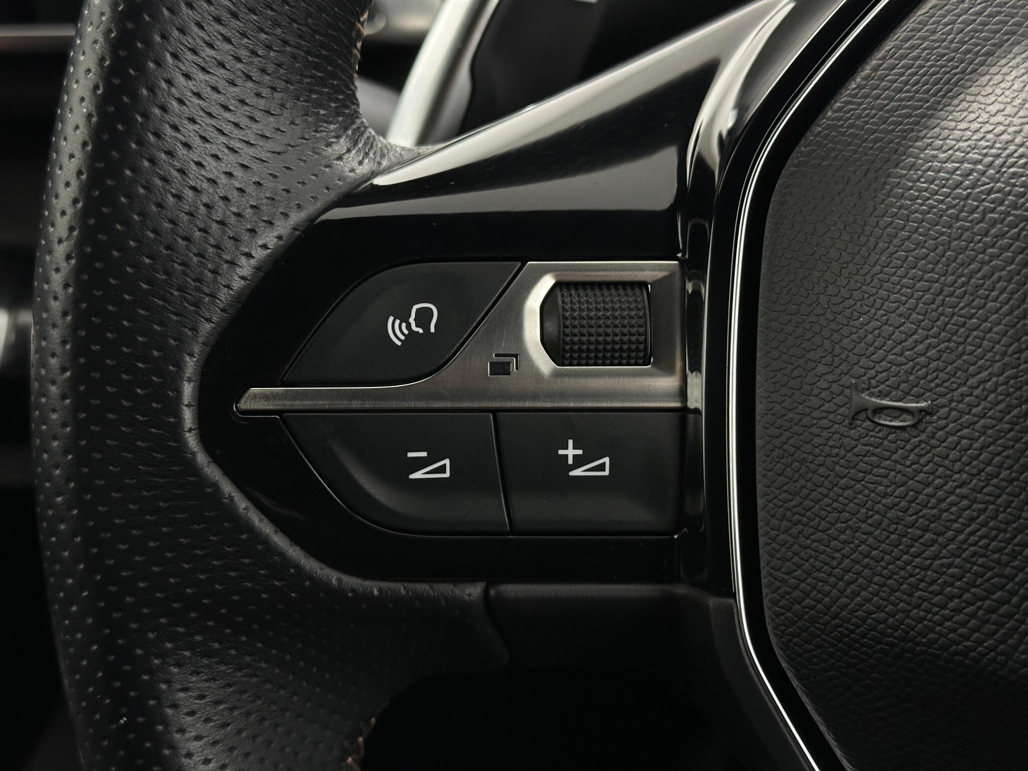 Peugeot 3008 view 15