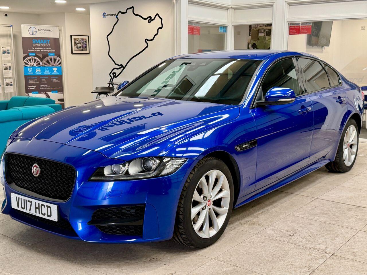 Jaguar XF view 7