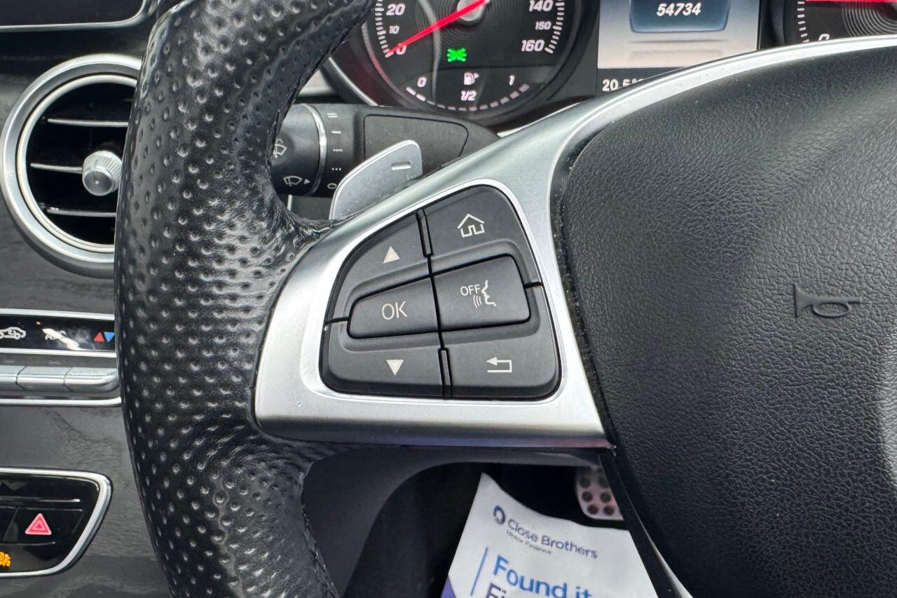 Mercedes-Benz C-Class view 20