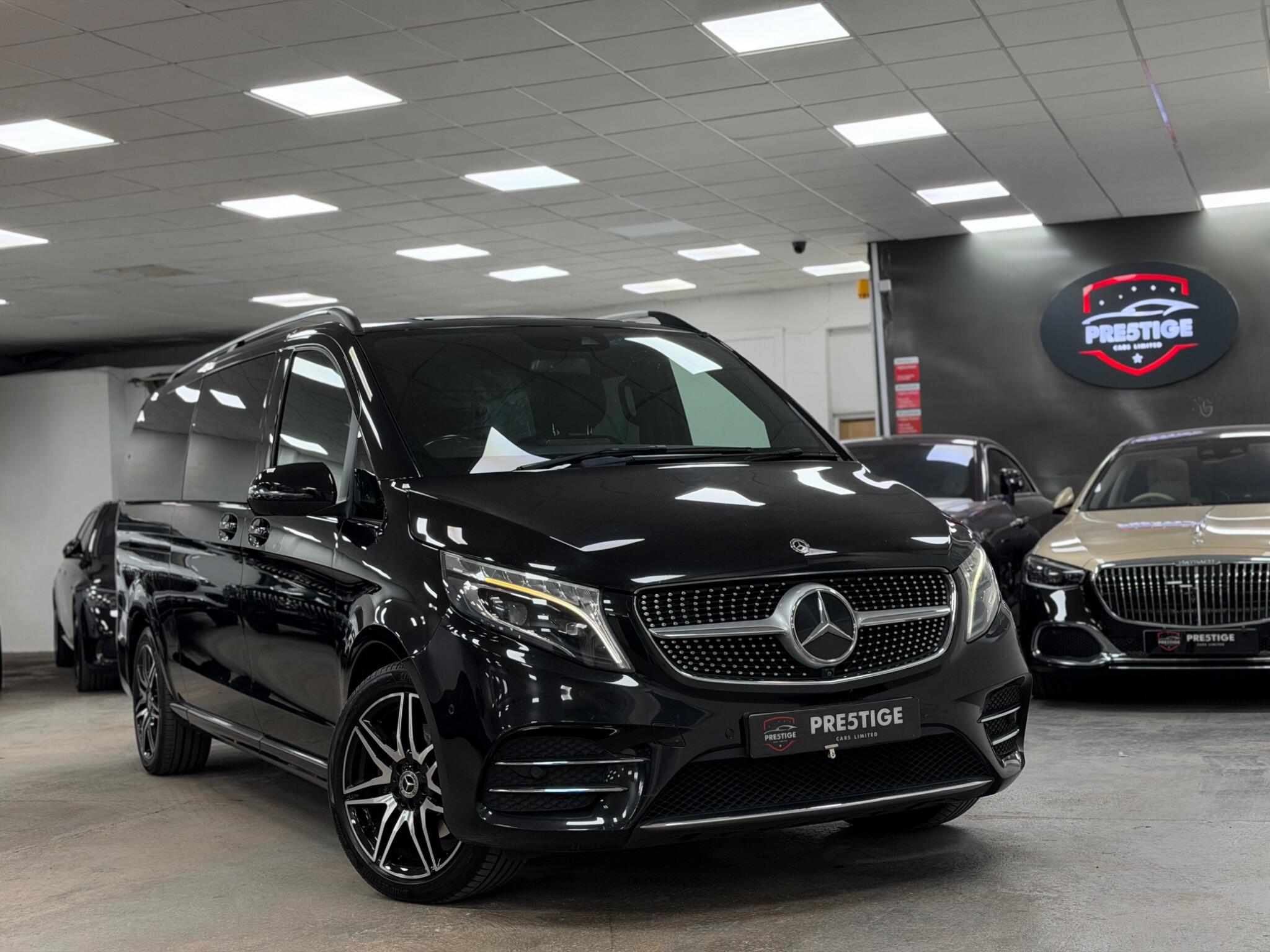 Mercedes-Benz V-Class view 2