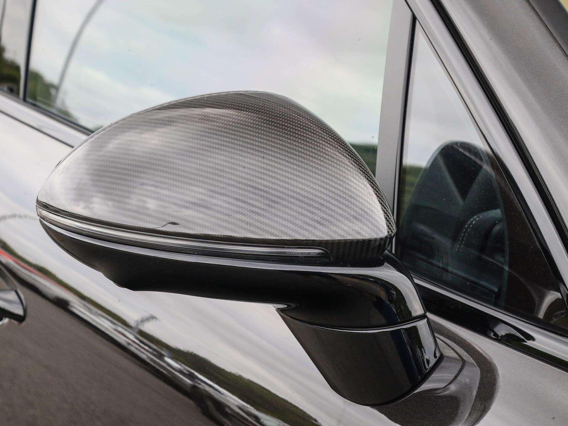 Porsche Cayenne view 28
