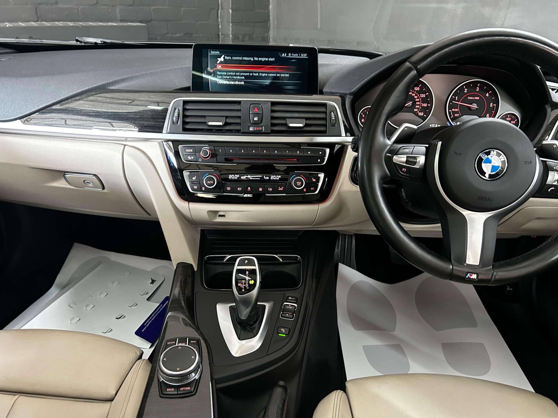 BMW 3 Series view 64
