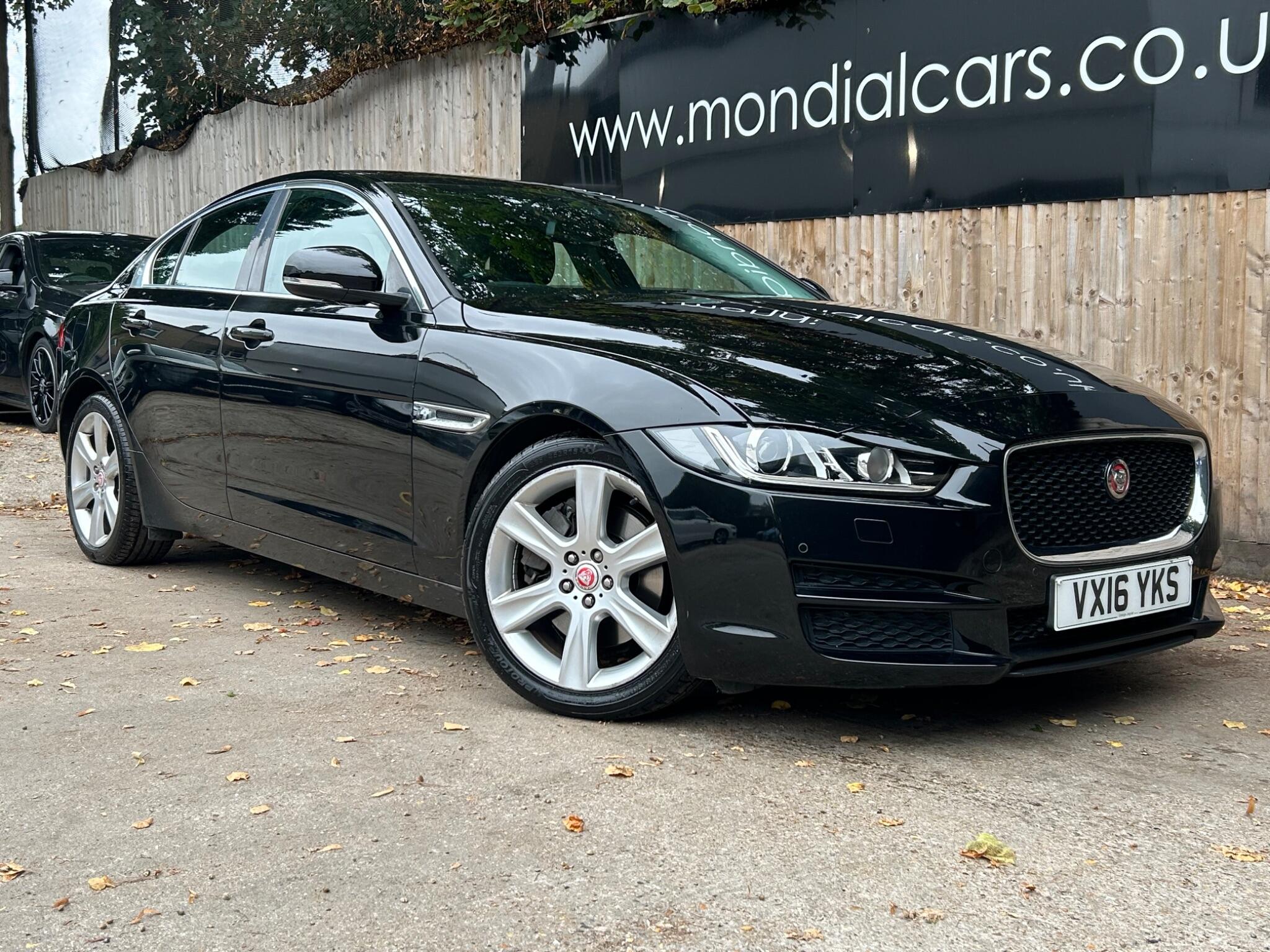 Jaguar Xe view 11