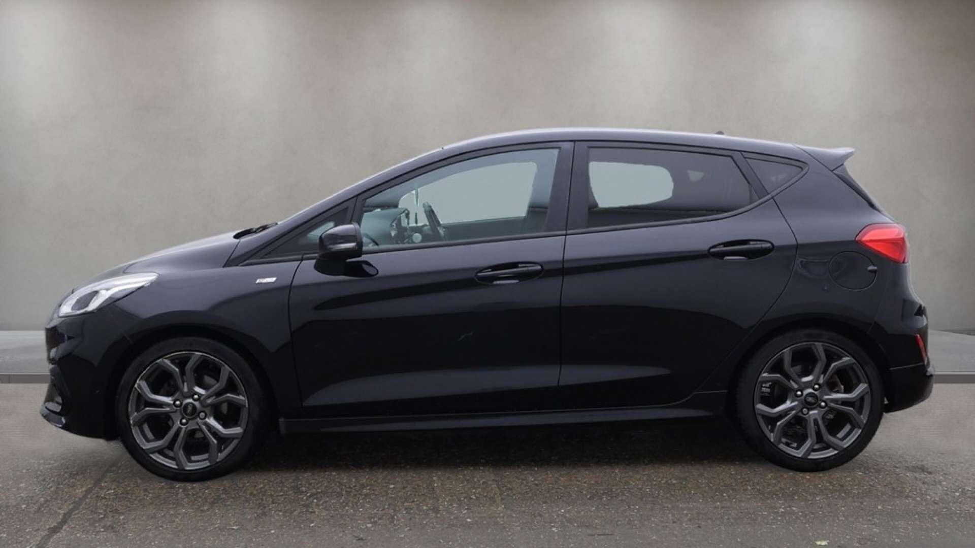 Ford Fiesta view 11