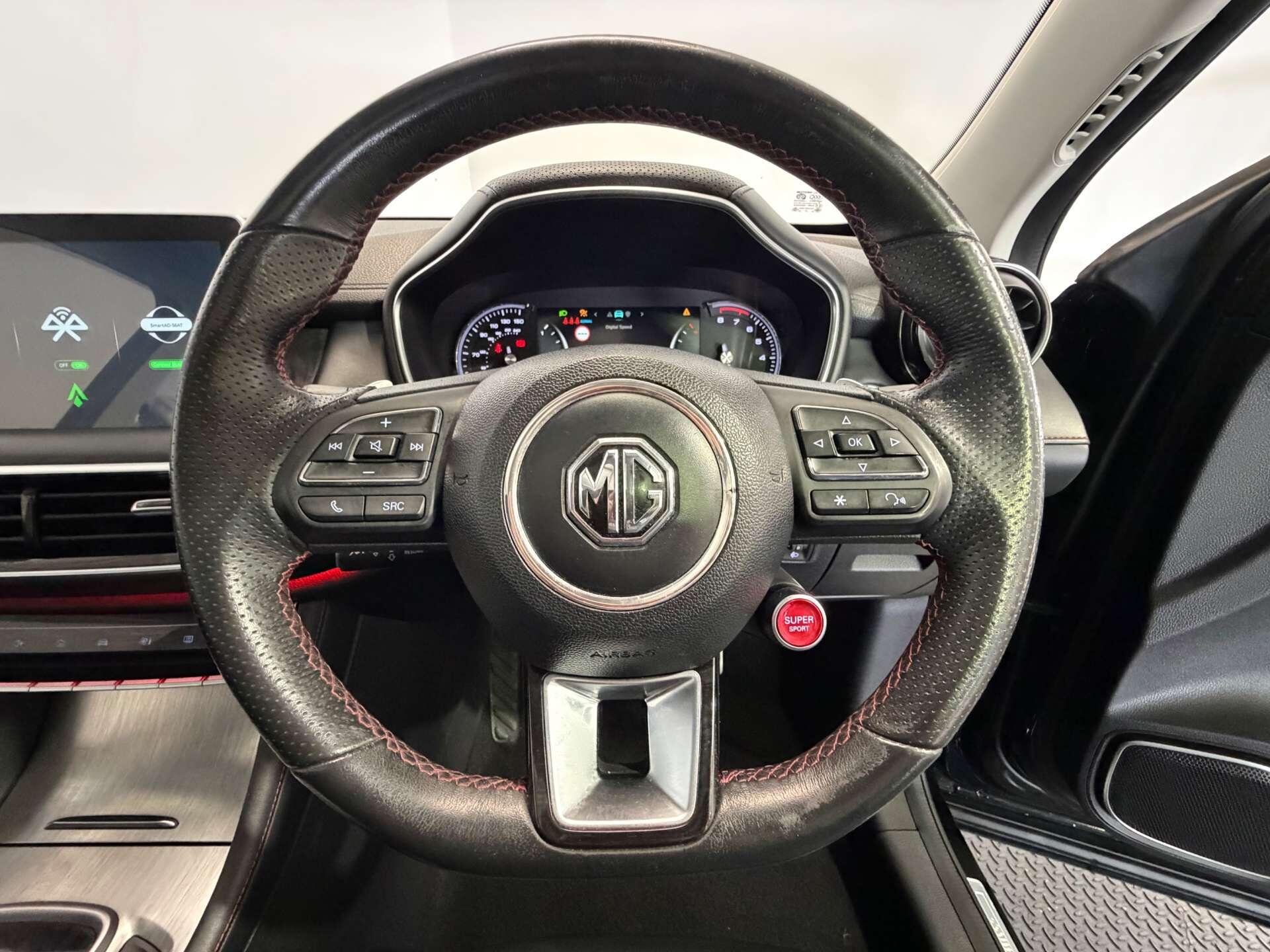 MG HS view 30