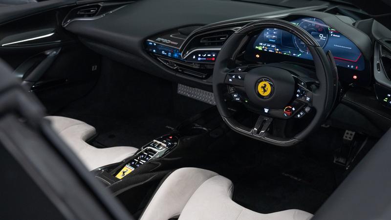 Ferrari SF90 Stradale view 32