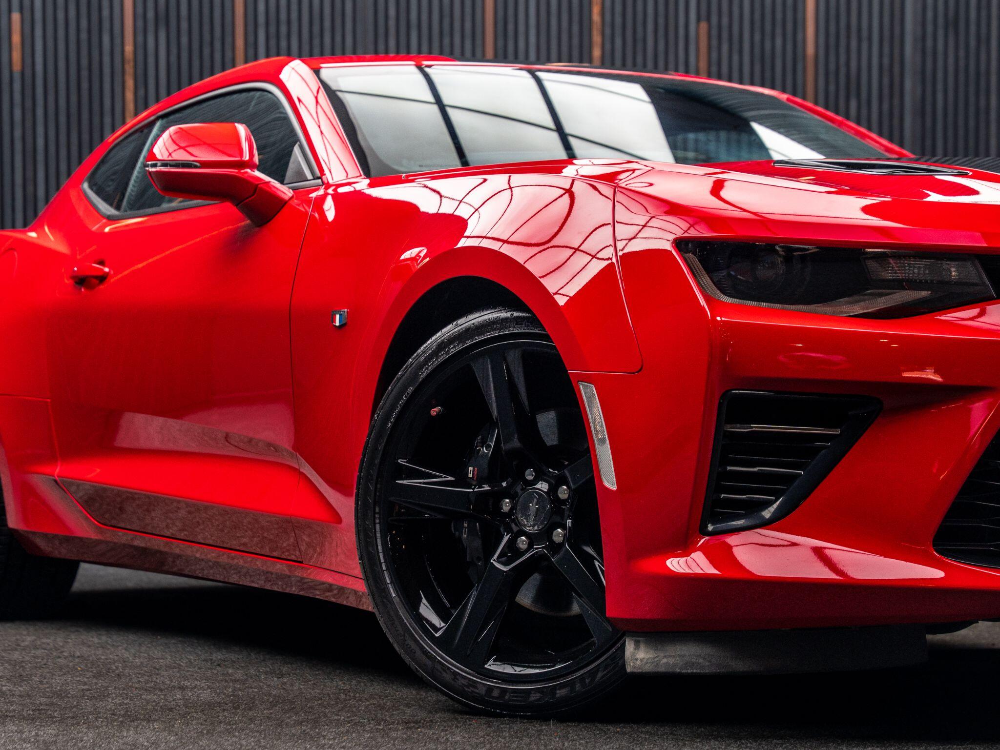 Chevrolet Camaro view 7