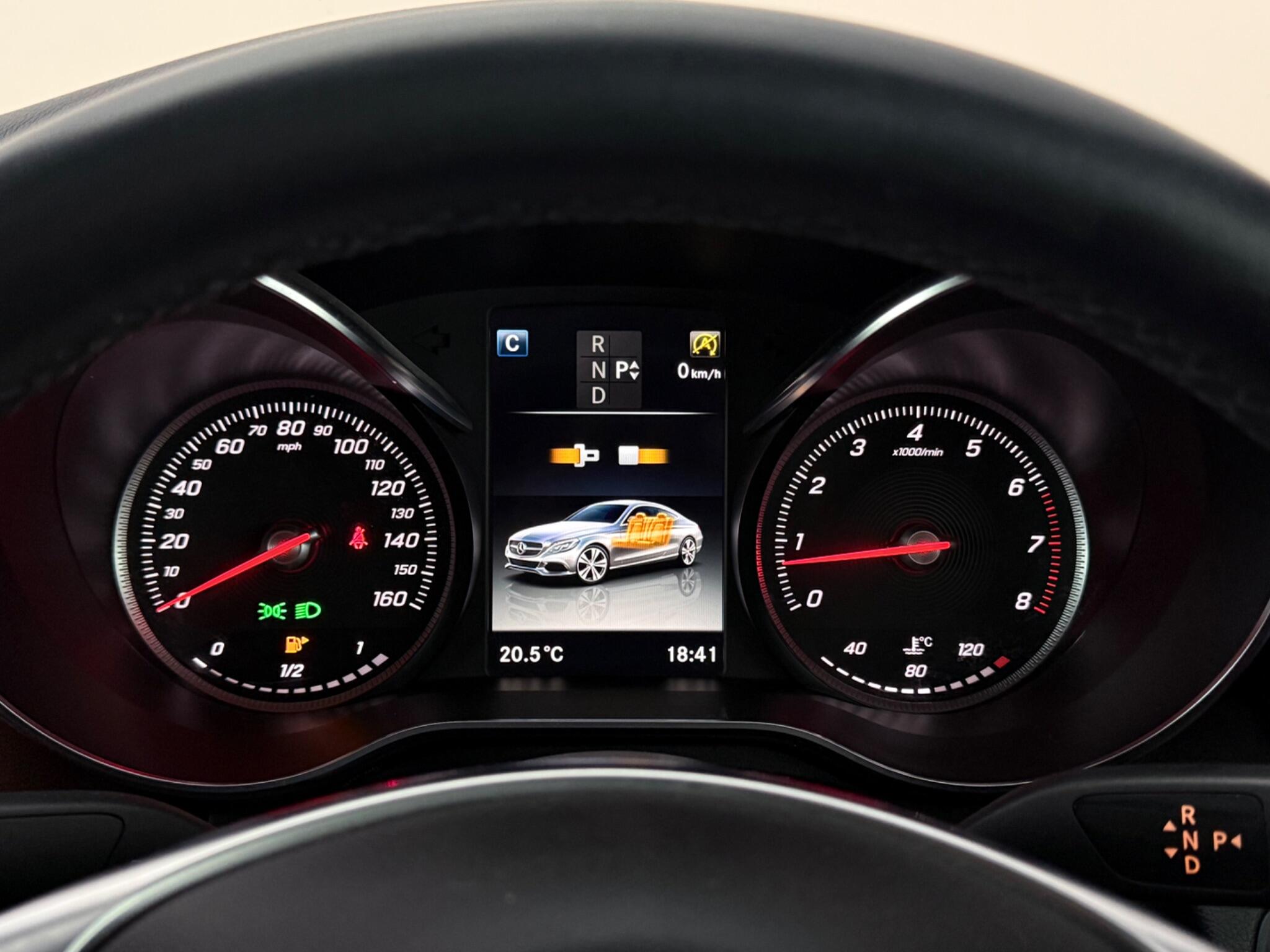 Mercedes-Benz C-Class view 14