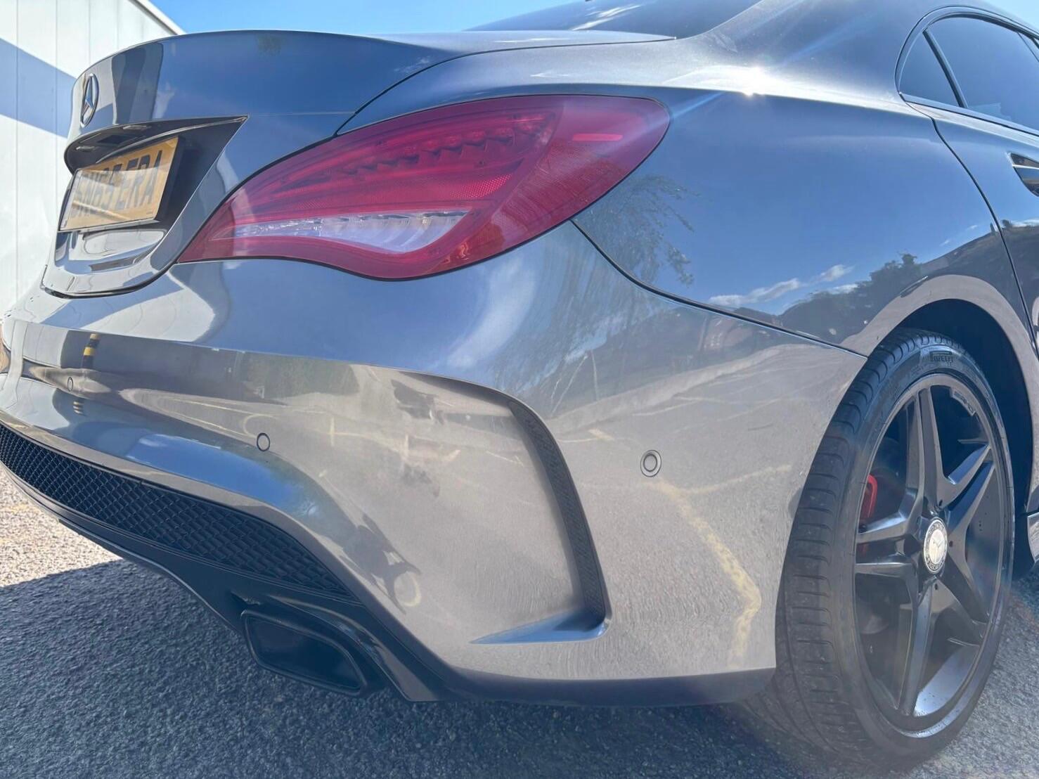 Mercedes-Benz Cla view 11