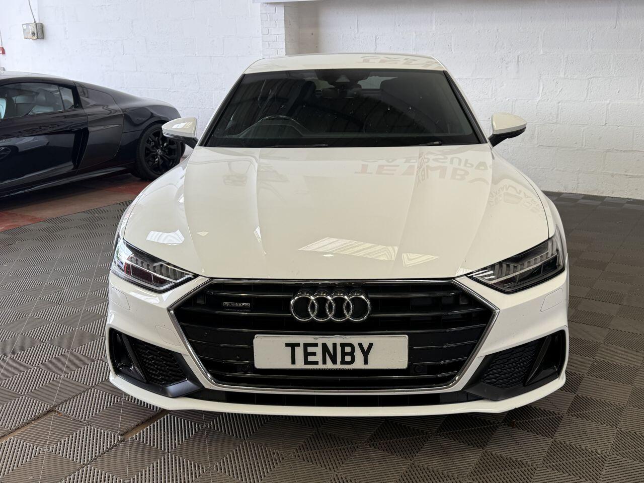 Audi A7 view 3