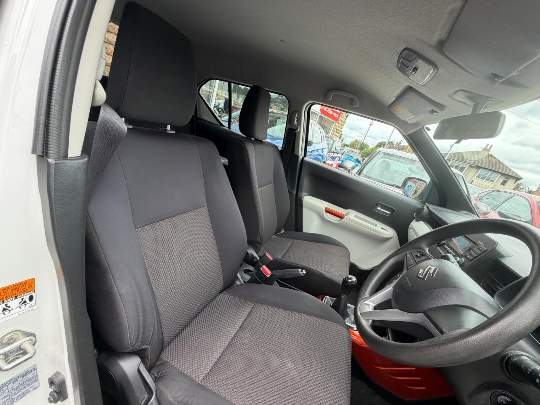 Suzuki Ignis view 15
