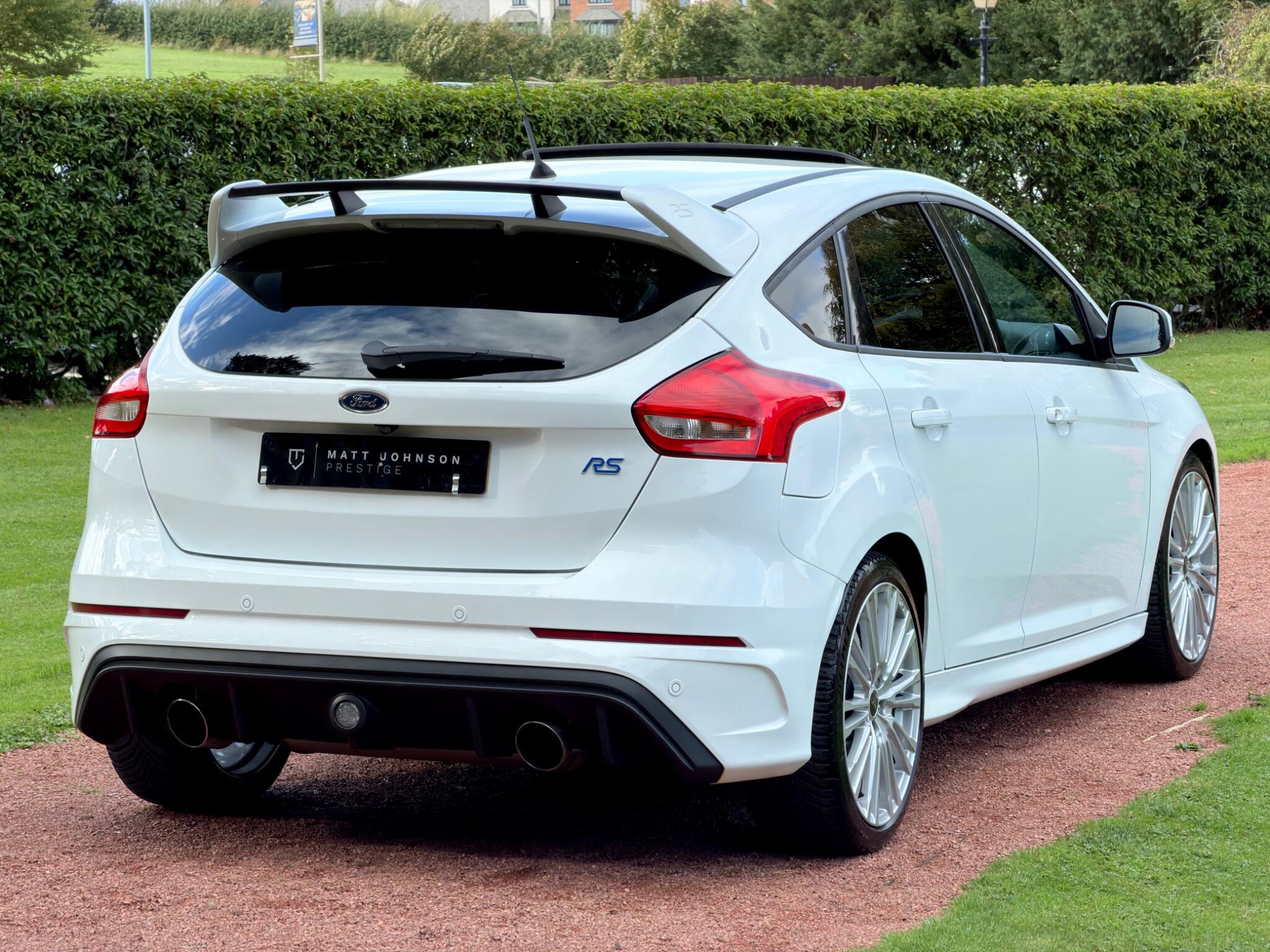 Ford Focus view 40