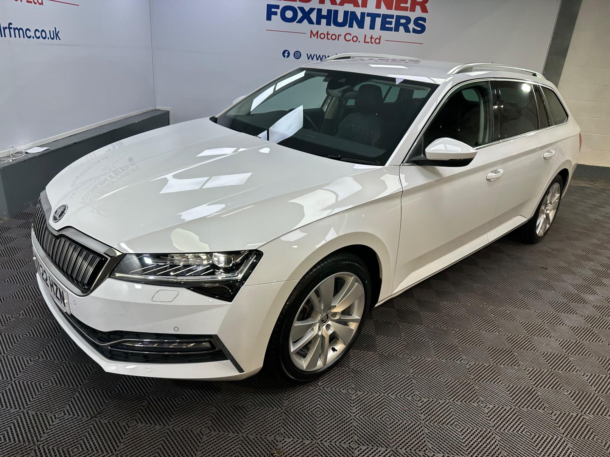 Skoda Superb view 27