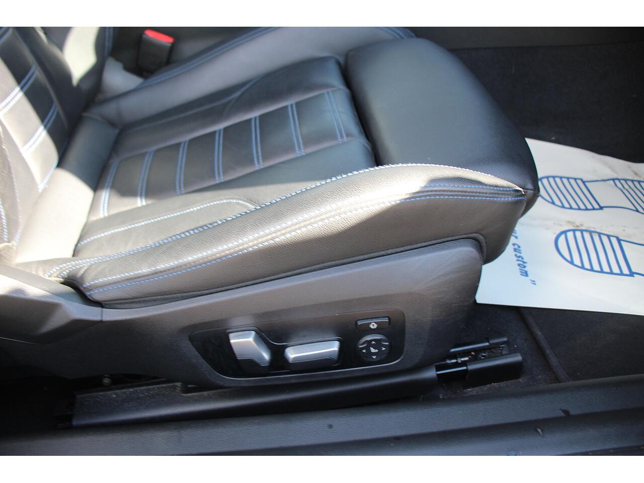 BMW 2 Series view 16