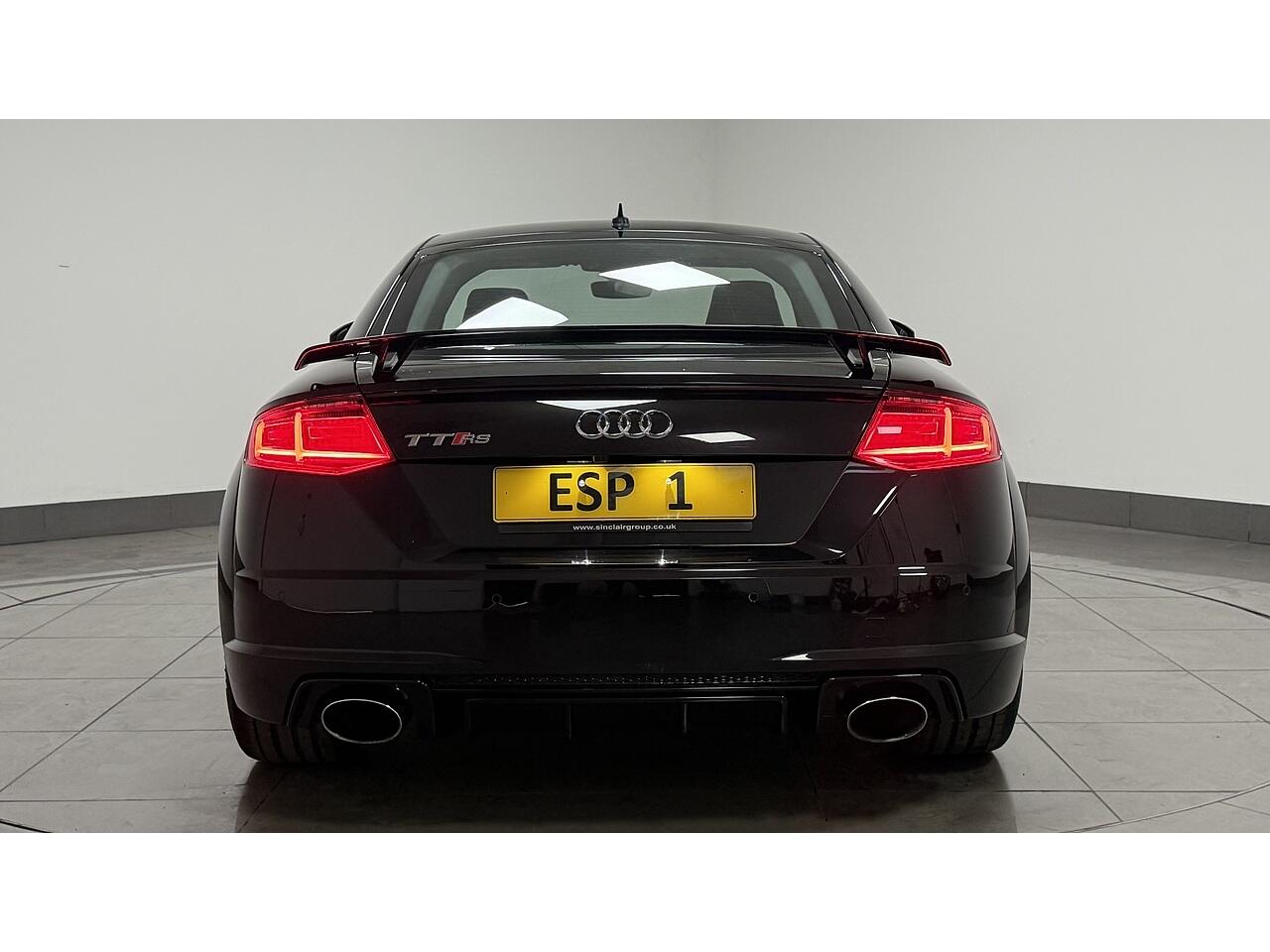 Audi TT RS view 7