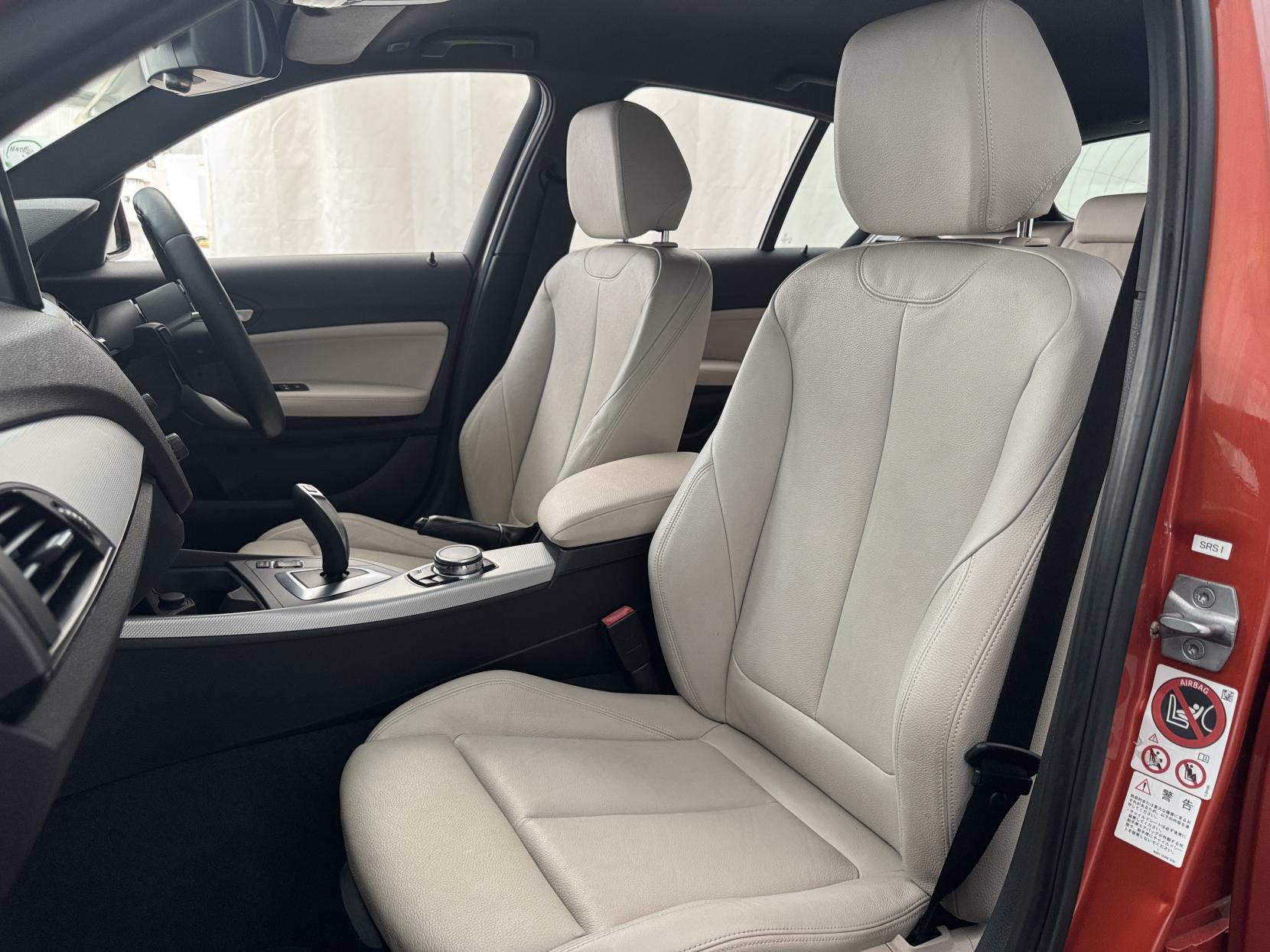 BMW 1 Series view 54