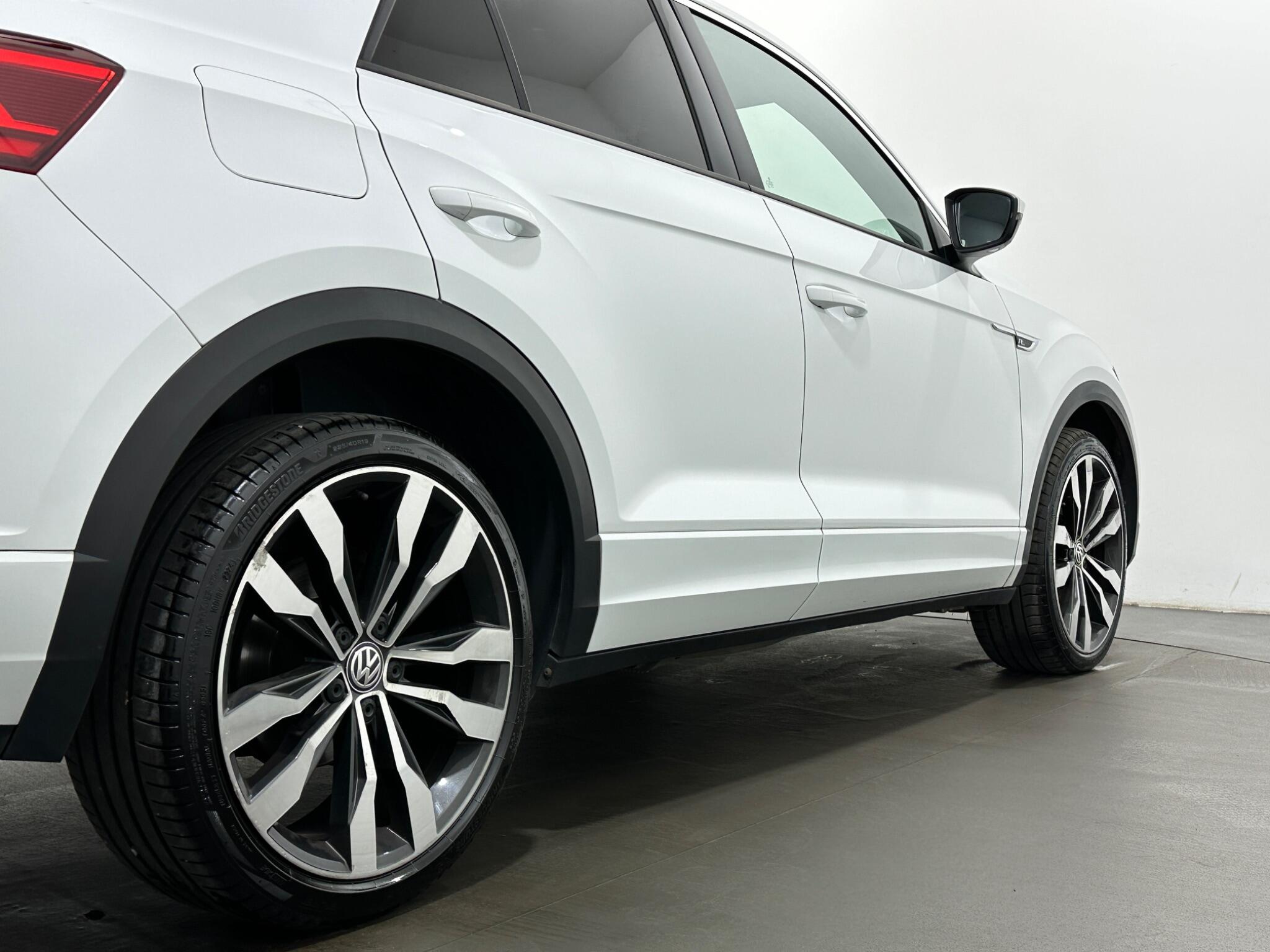 Volkswagen T-Roc view 49
