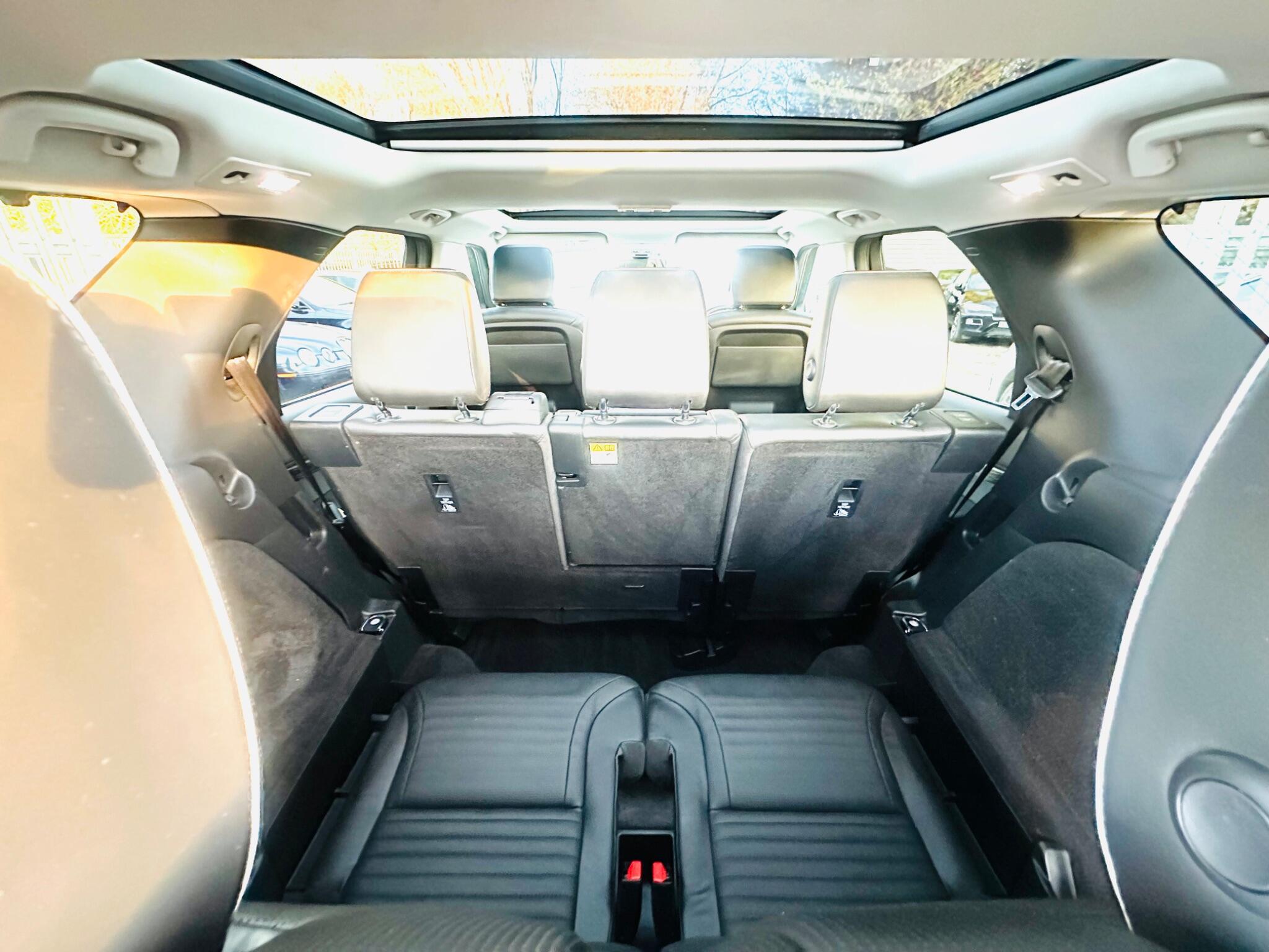 Land Rover Discovery view 75