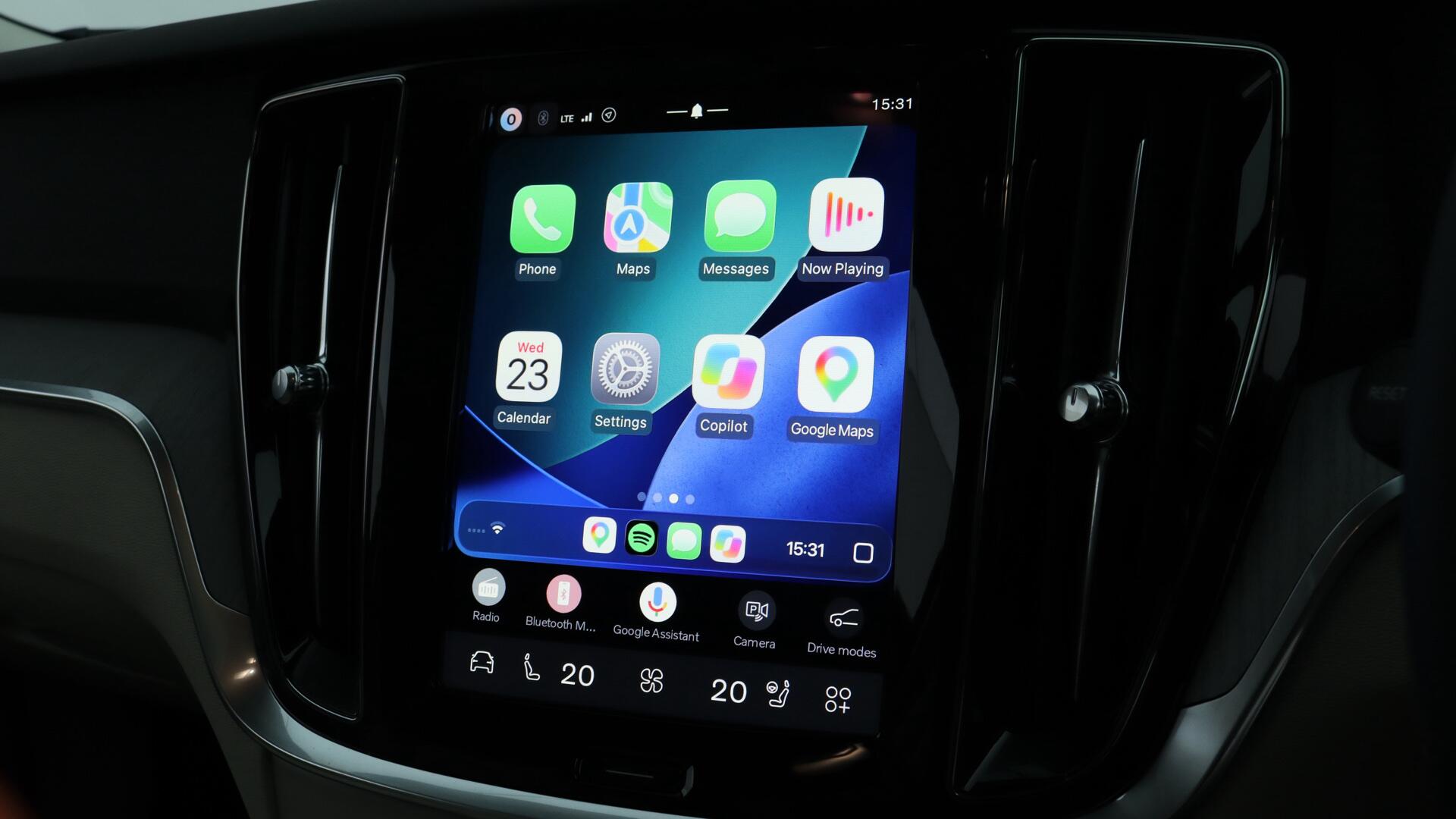 Volvo V60 view 45