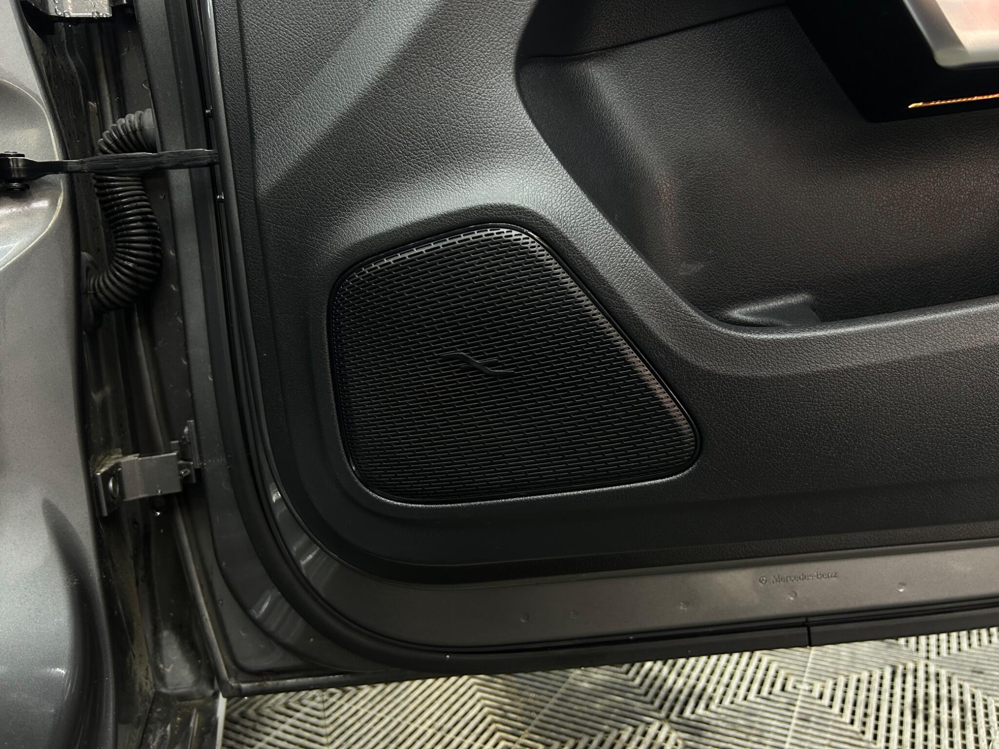 Mercedes-Benz A Class view 28