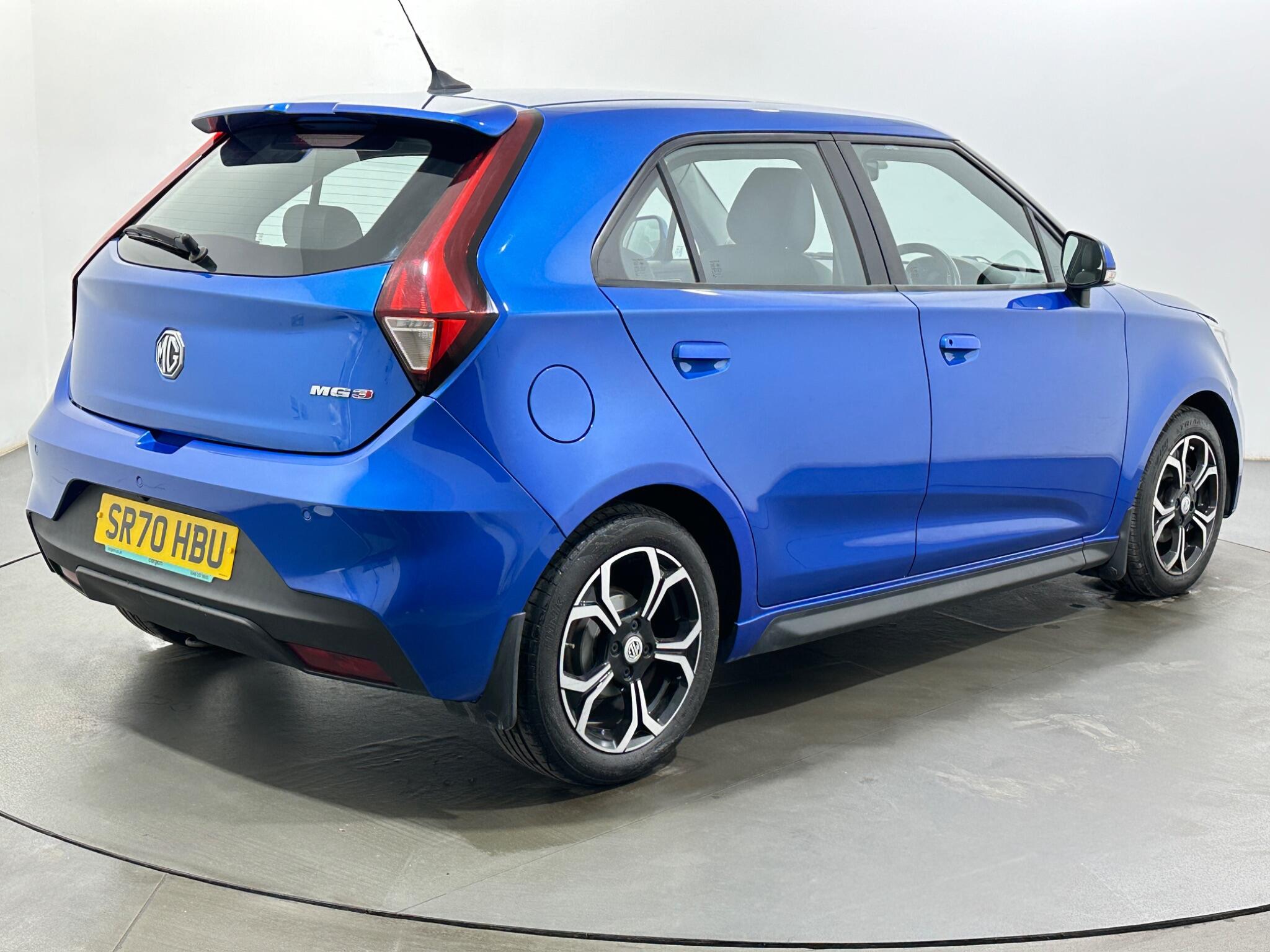 MG MG3 view 8