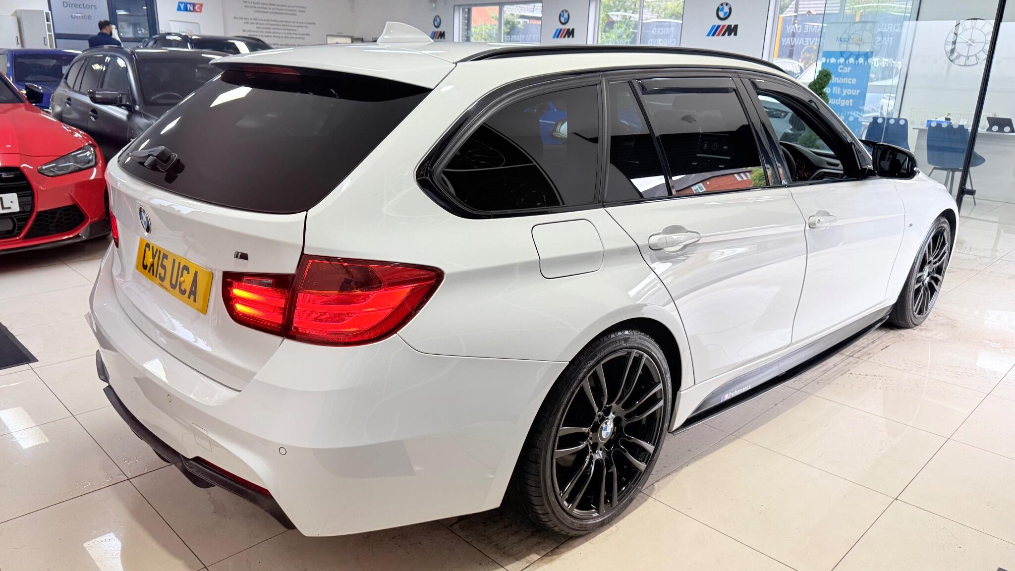 BMW 3 Series view 38