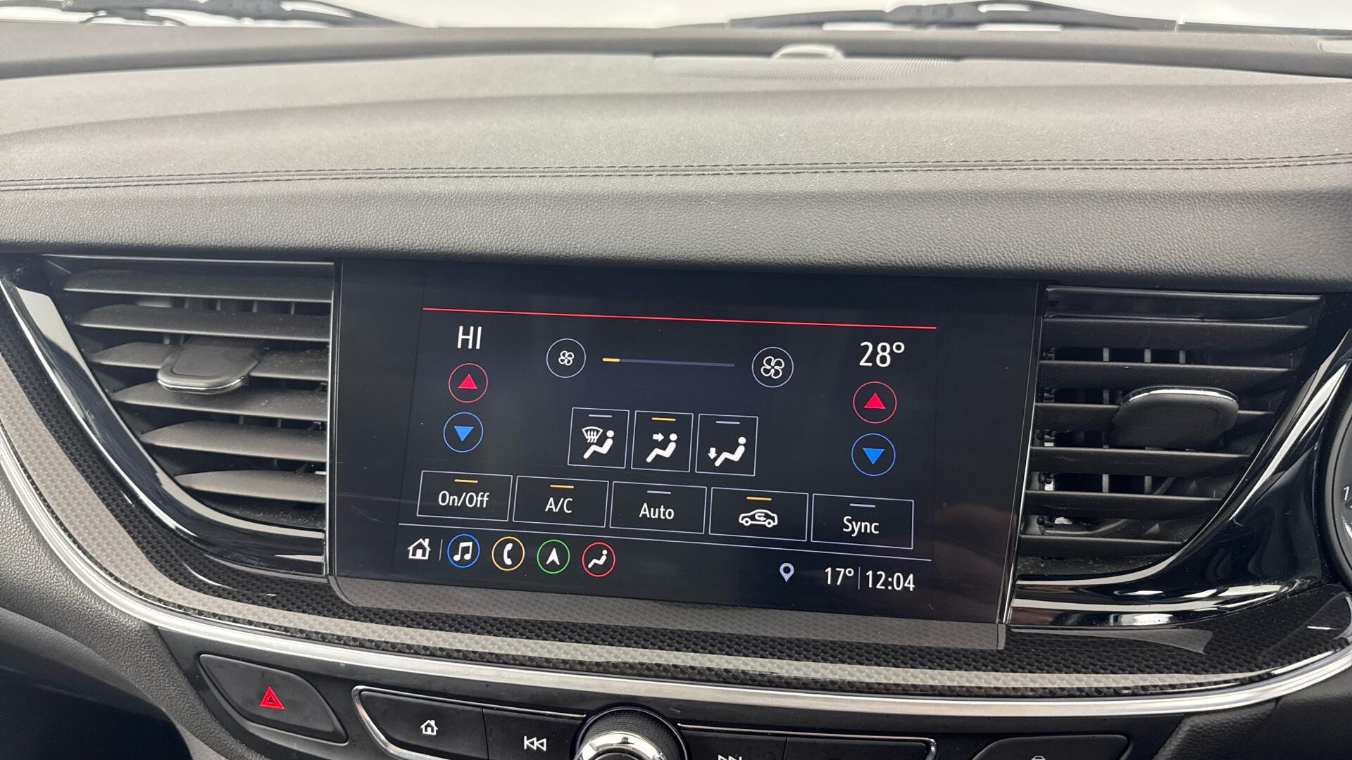Vauxhall Insignia view 29