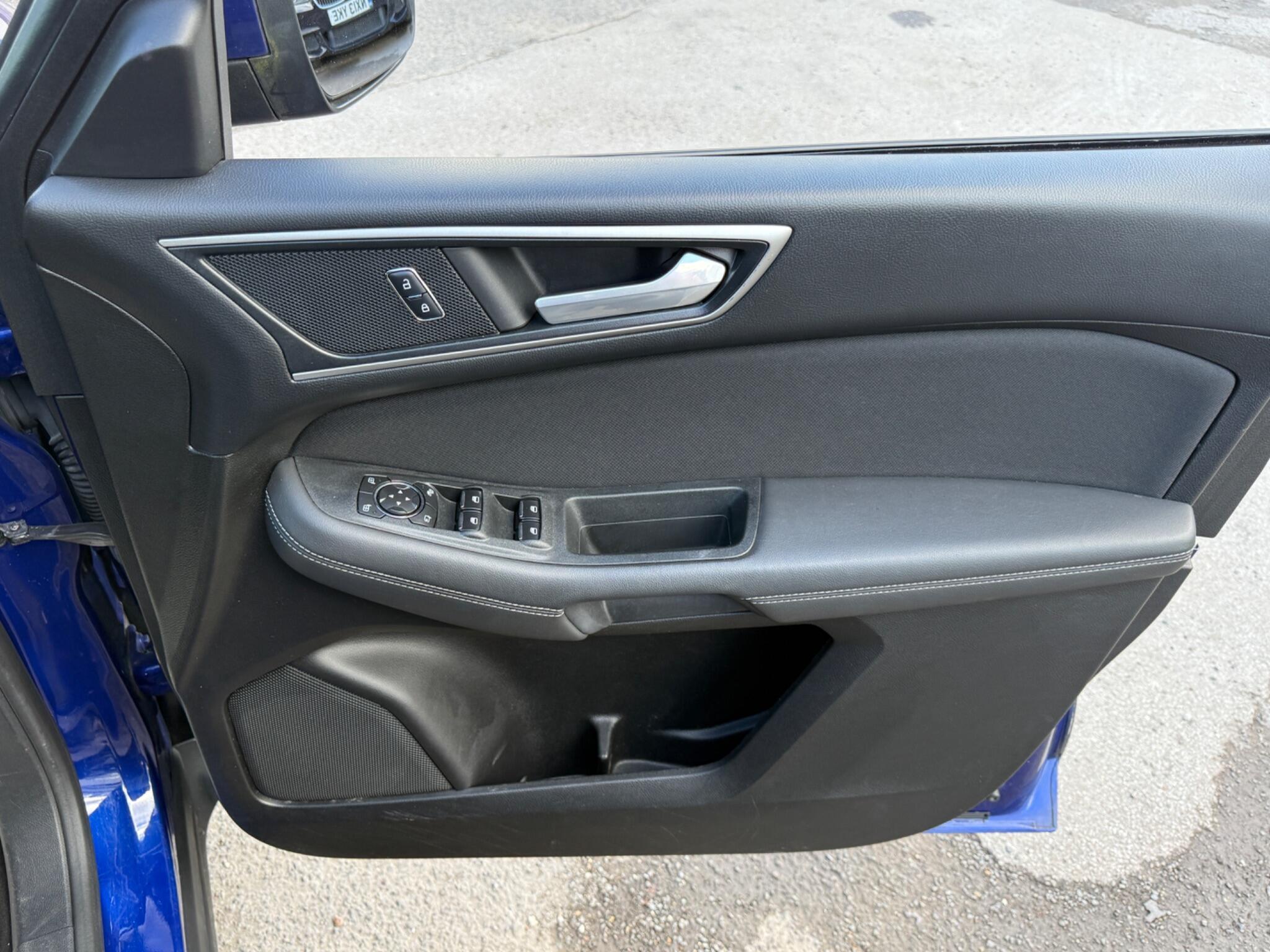 Ford S-Max - Image 39