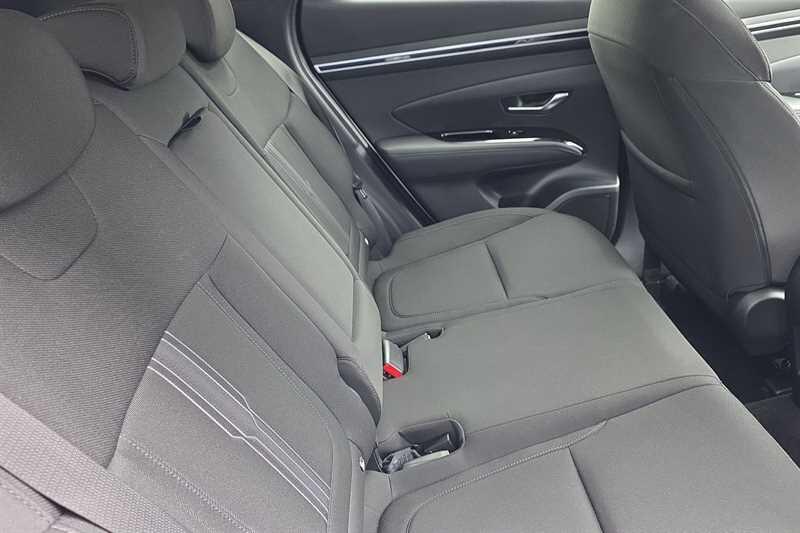 Hyundai Tucson view 25