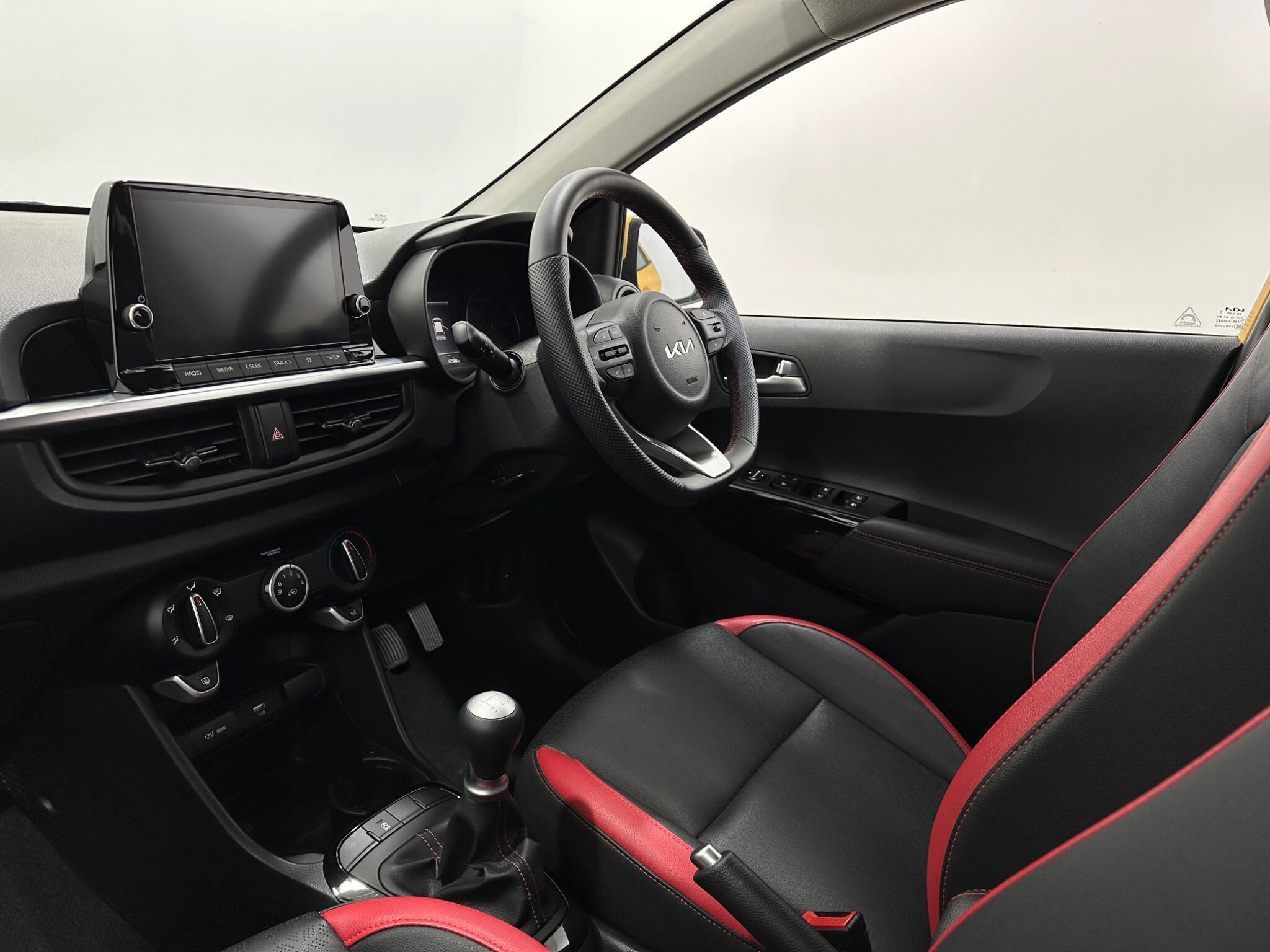Kia Picanto view 28