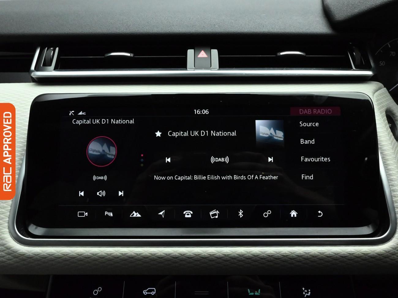 Land Rover Range Rover Velar view 16