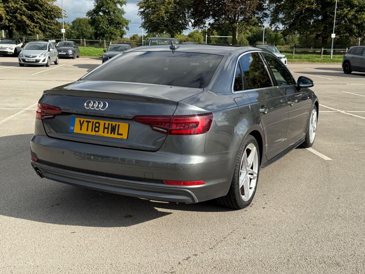 Audi A4 view 33