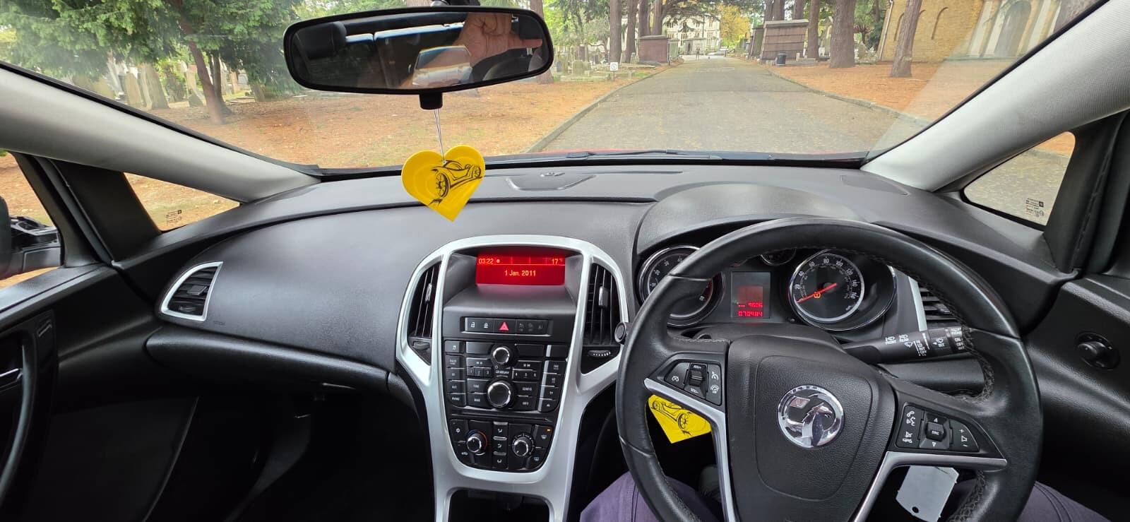 Vauxhall Astra view 34