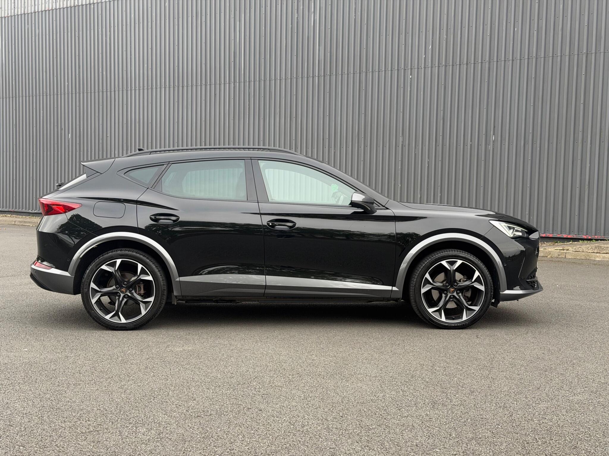 Cupra Formentor view 4