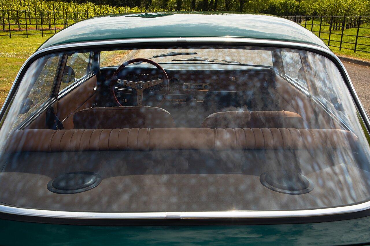 Alfa Romeo Giulia view 28