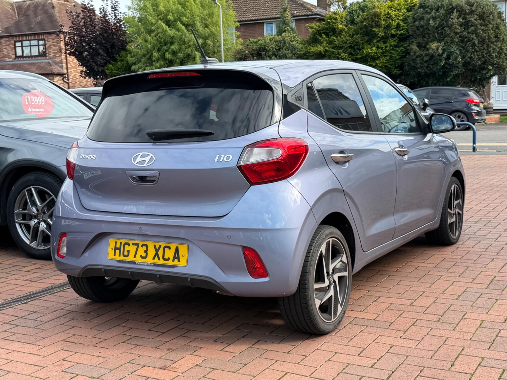 Hyundai i10 view 18