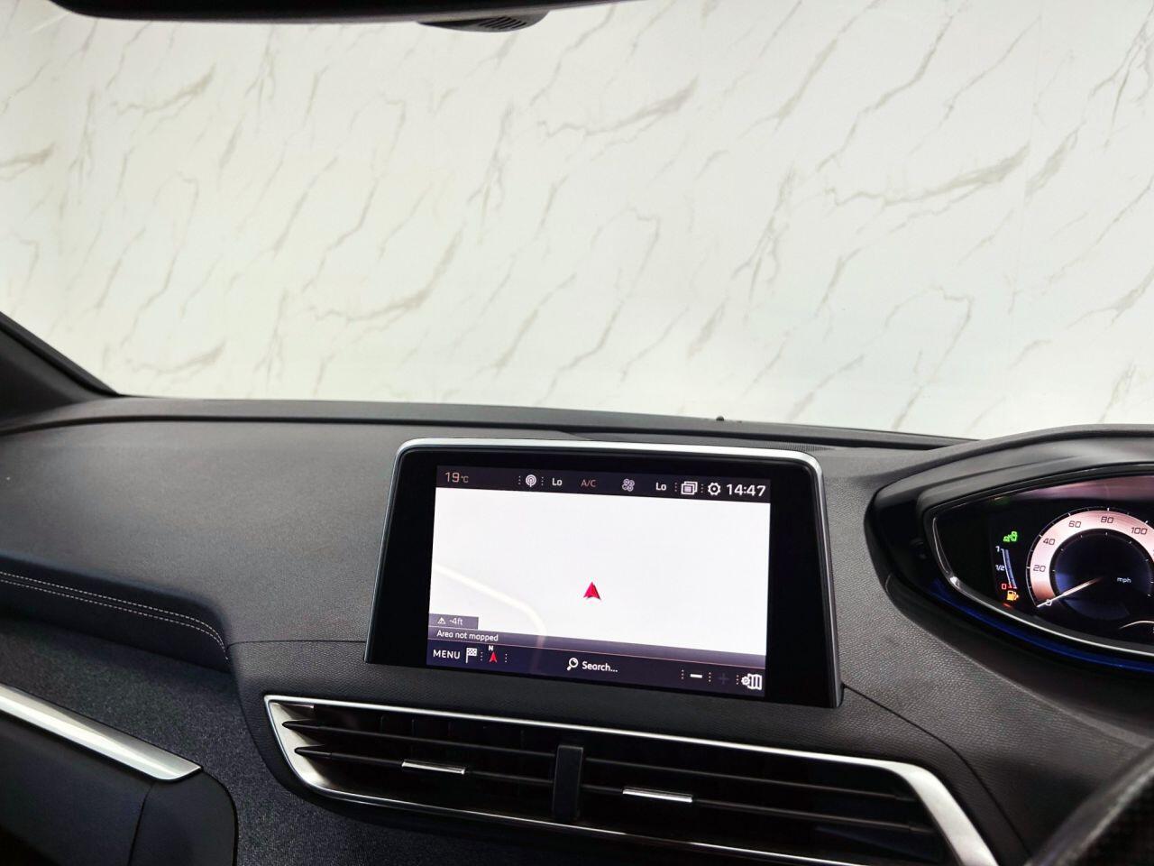 Peugeot 3008 view 16