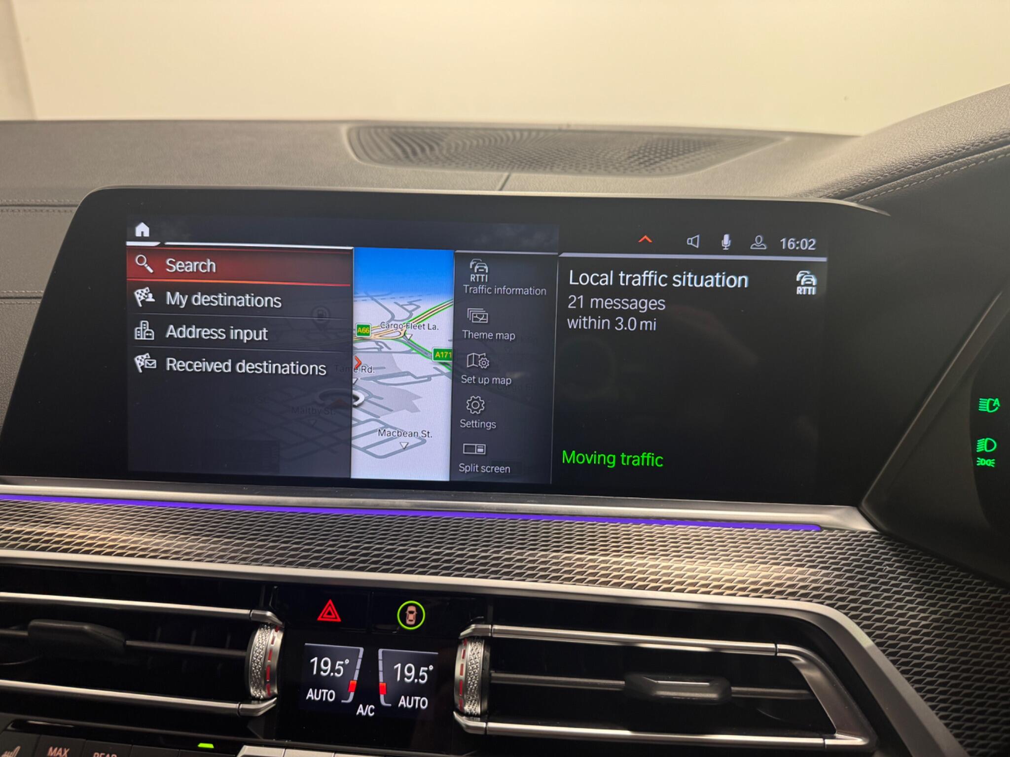 BMW X5 view 24