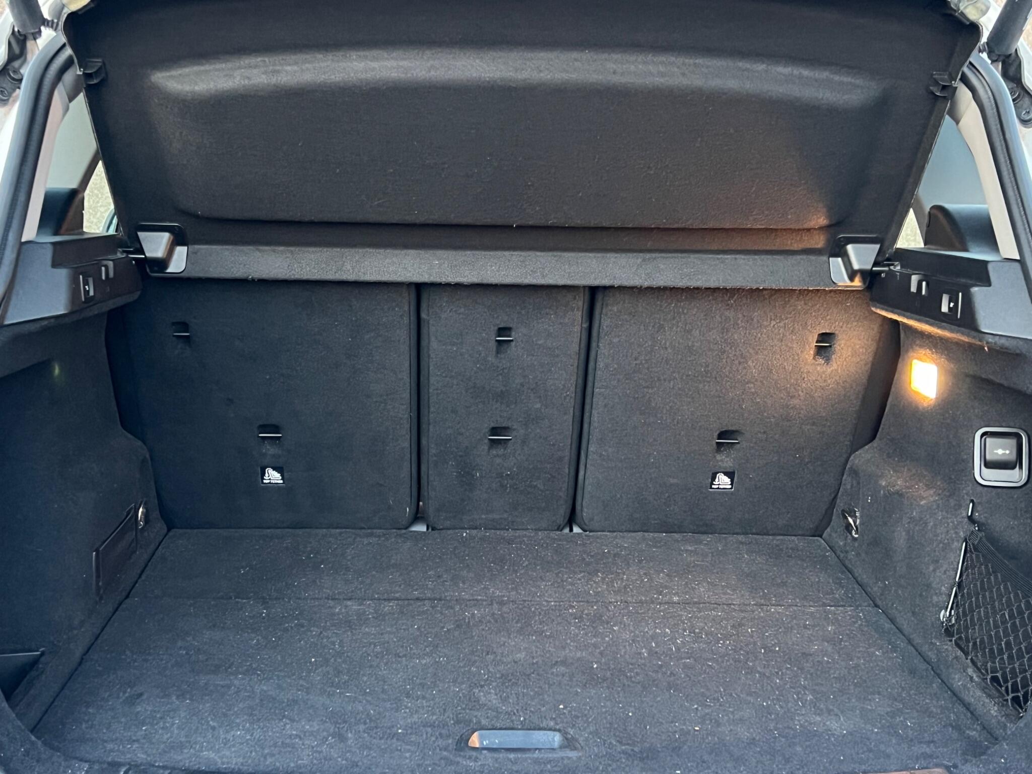 BMW 2 Series Active Tourer view 37