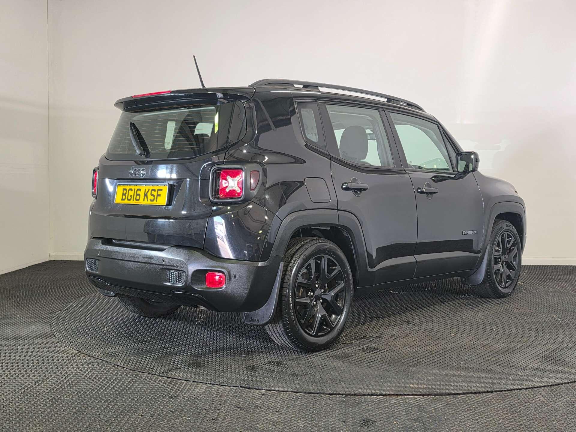 Jeep Renegade view 7