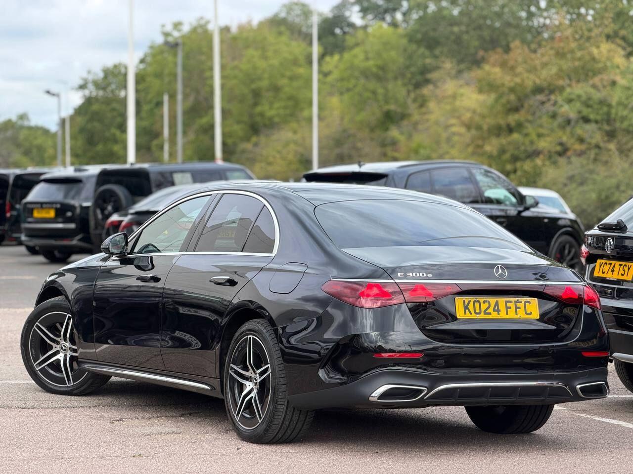 Mercedes-Benz E-Class view 60