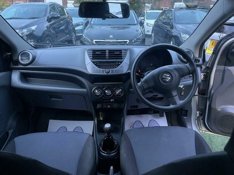 2014 Suzuki Alto image 32