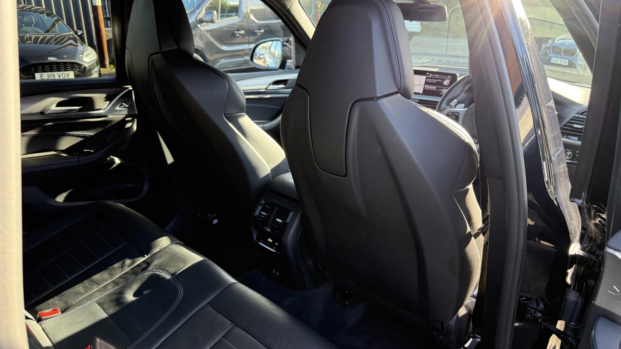 BMW X3 view 38