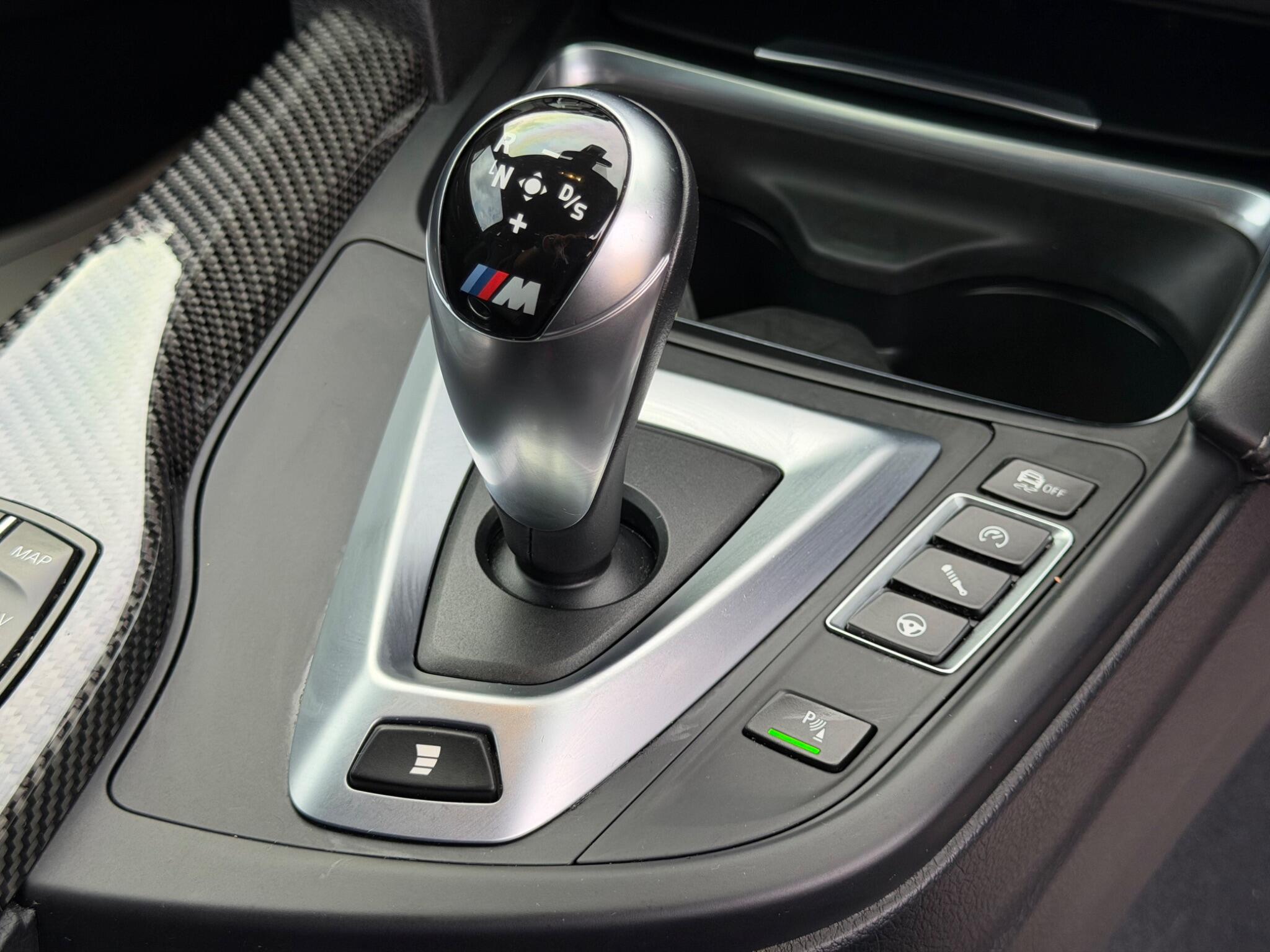 BMW M4 view 17