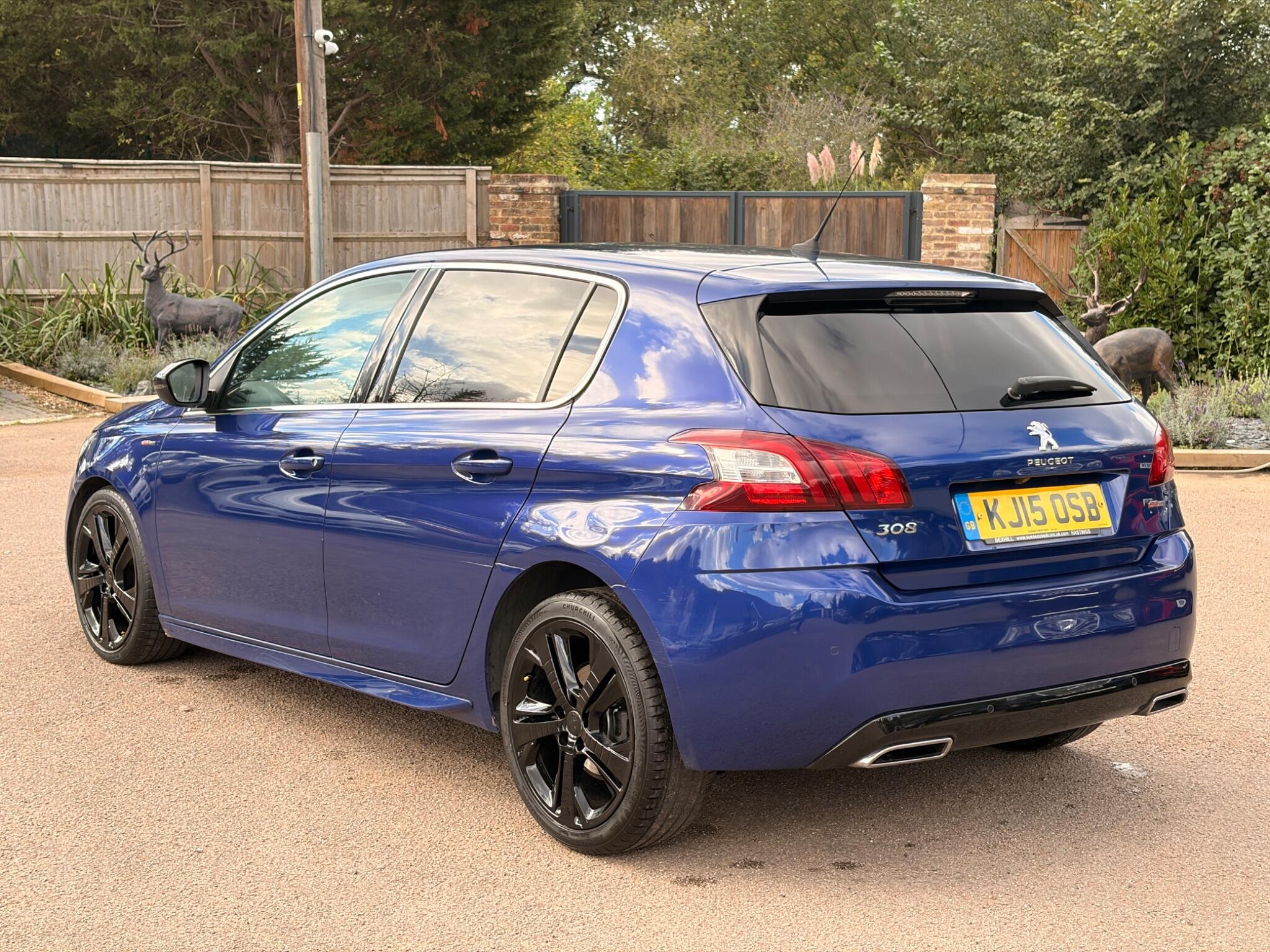 Peugeot 308 view 6
