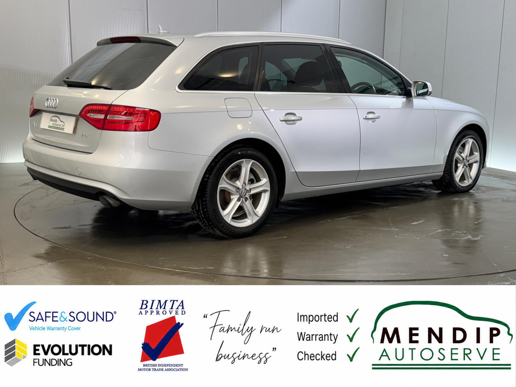 Audi A4 Avant view 31